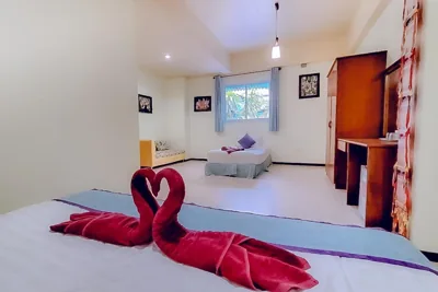 Camera tripla Comfort con doccia — VIVA on the Beach Hotel